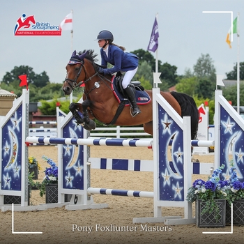 Eleanor Archibald takes the Pony Foxhunter Masters with the talented LCS Peachy Beachy